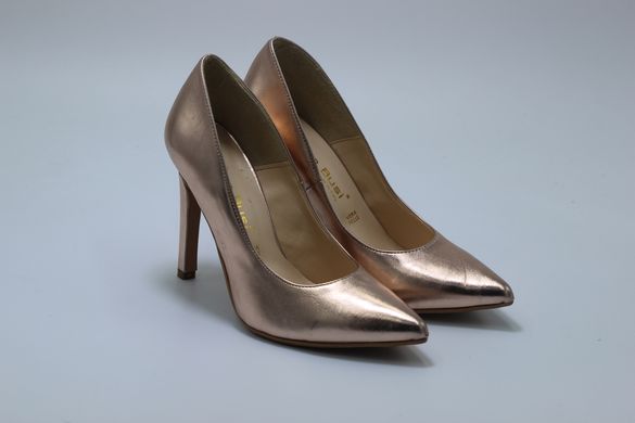 Жіночі туфлі на підборах Laura Busi 38 р 25 см срібні 8091