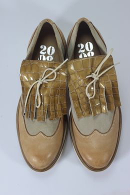 Туфлі жіночі з бахромою 37 р prodotto Italia 4107