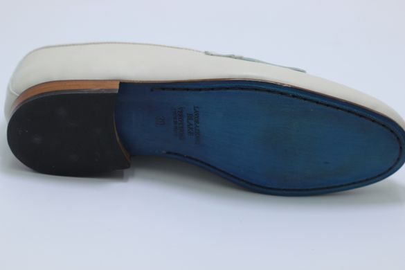 Туфли женские лоферы UBER ALLES 39 р 26 см бежевые