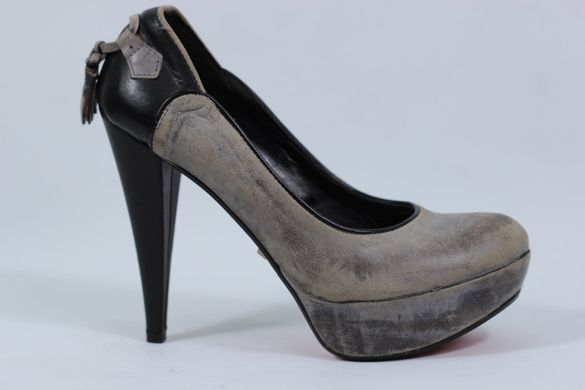 Туфлі на підборах prodotto Italia 36 р 24 см сірий 0152