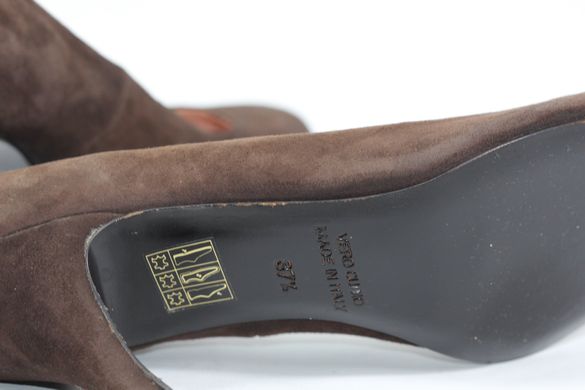 Туфлі на підборах MANOLA 37.5 р 24.5 см коричневий 4367