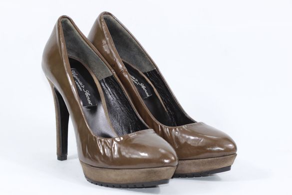 Туфли на каблуке Virginia's Secret 36 р 24 см темно-коричневый 4369