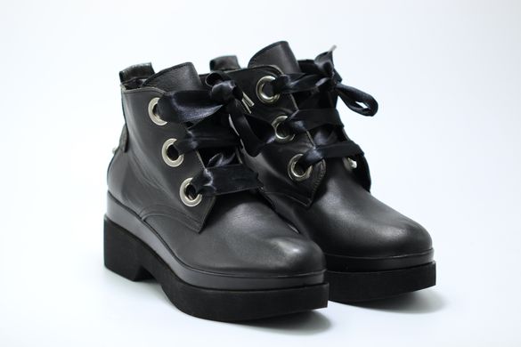 Ботинки женские Made in Italy 38 р 25 см черные 9601